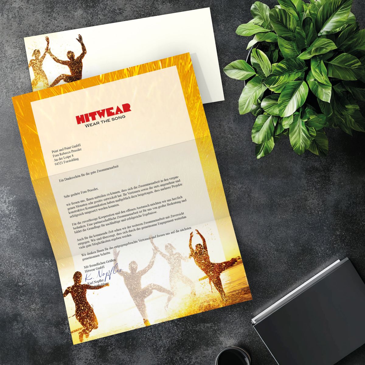 Passender DIN-LANG-Briefumschlag zum Motiv Jumping